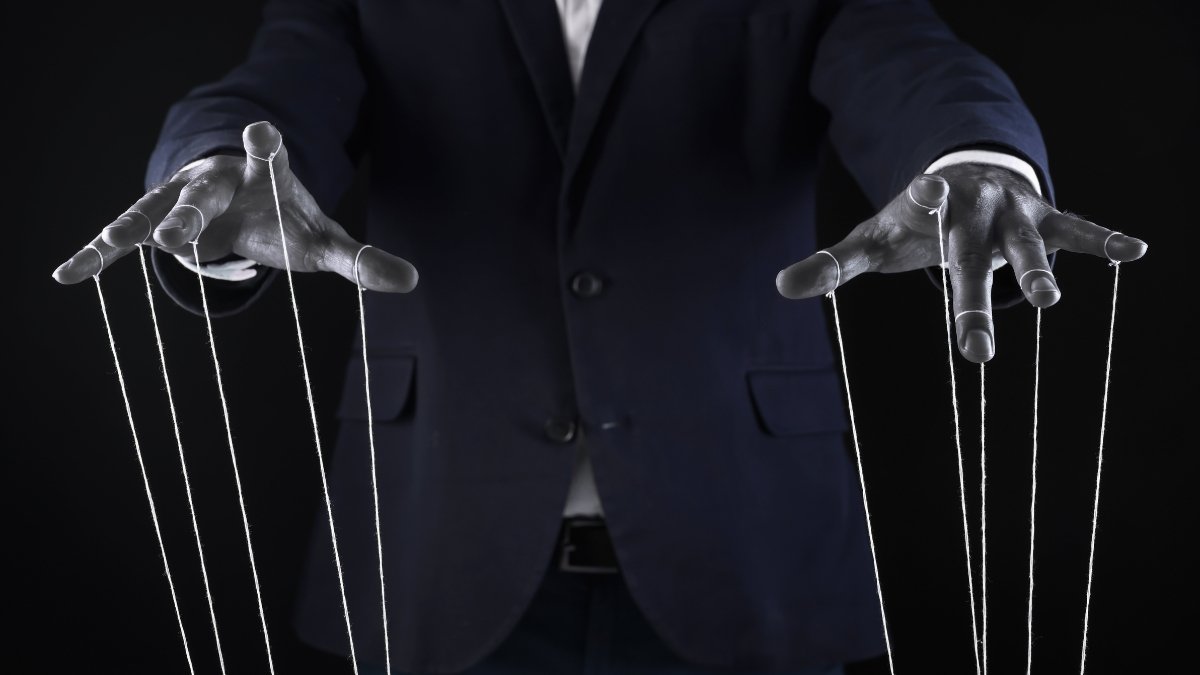 comment reconnaître un manipulateur
